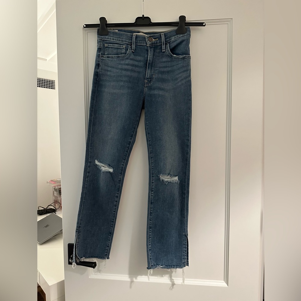 Levi 724 High Rise Straight